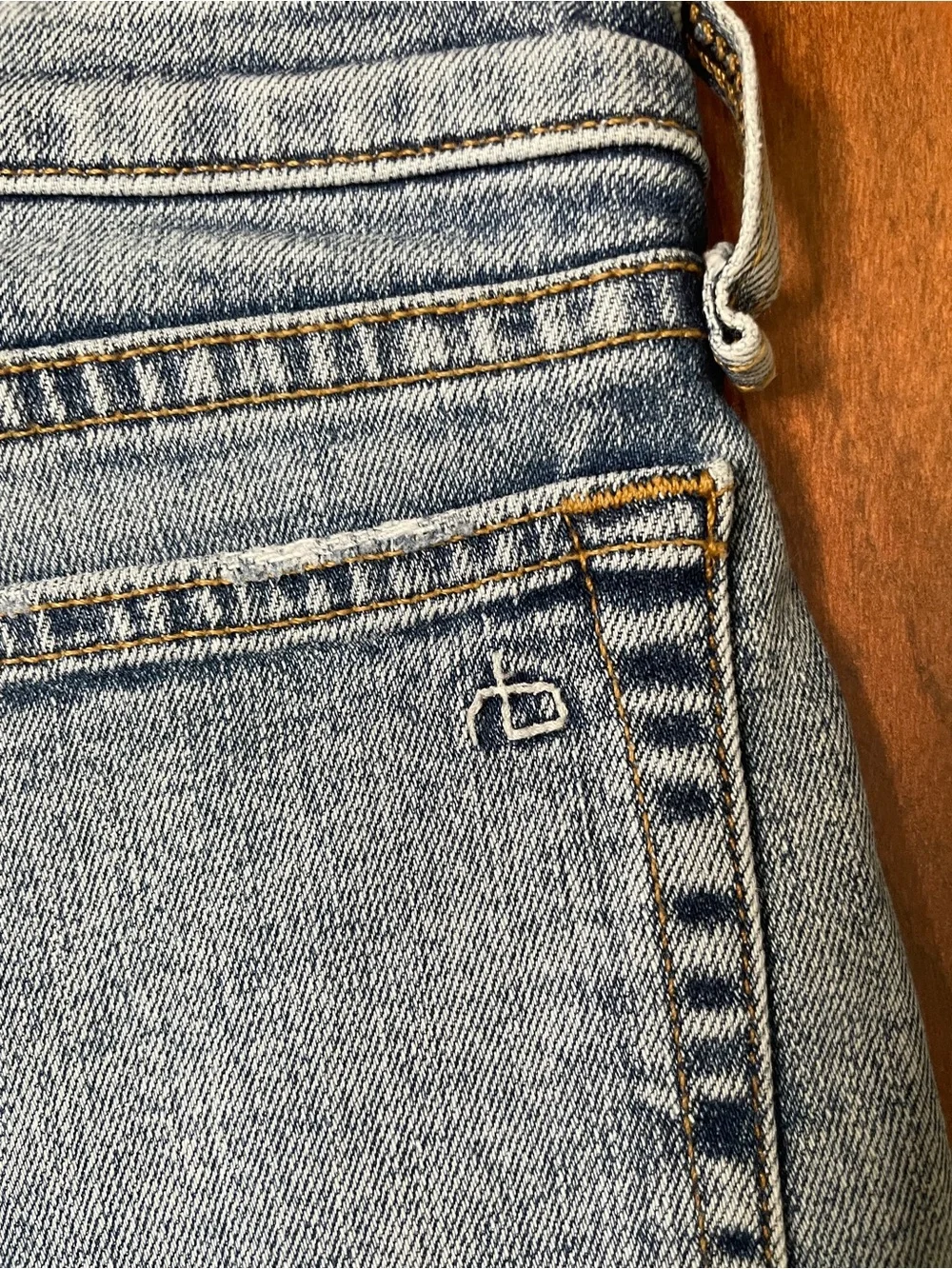 rag & bone Dre Low Rise Short in Stella